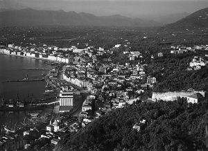 Archivio del Comune di Castellammare - Castellammare, panorama Senza Data Lastra al bromuro d’argento 10x15